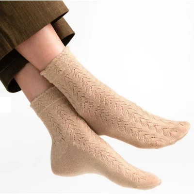 Dámské ažúrové ponožky 205